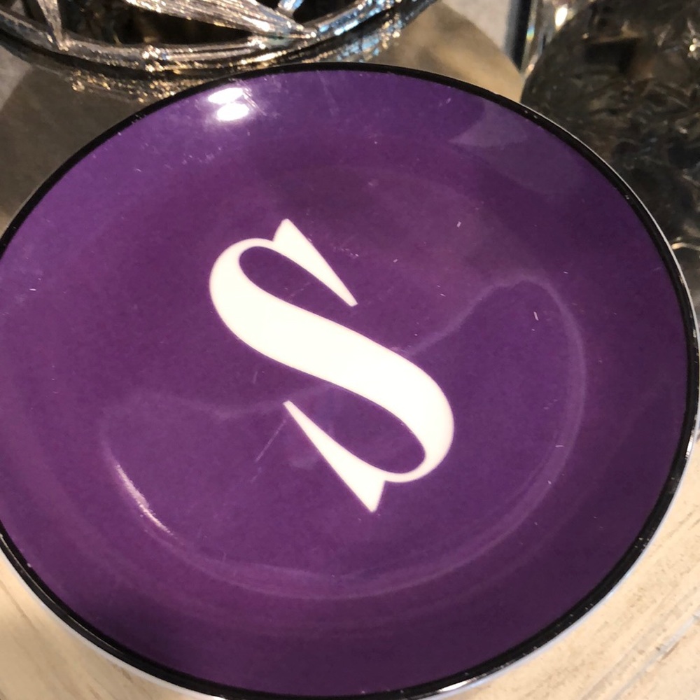 Small plate